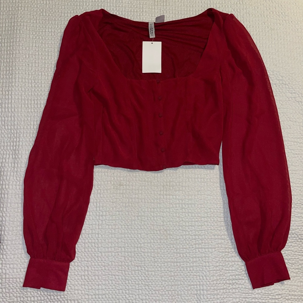 H&M burgundy top